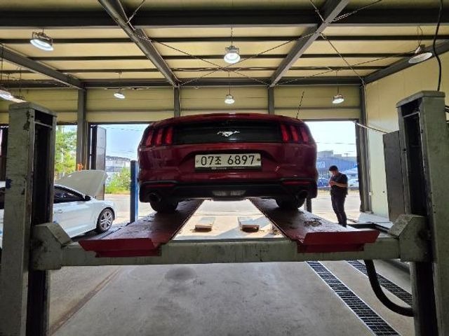 Ford Mustang 2018 — inspection photo 2