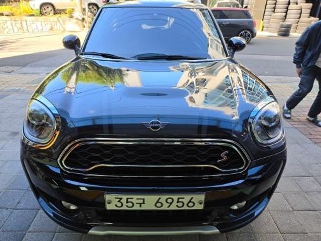 Mini Countryman 2019 — inspection photo 1
