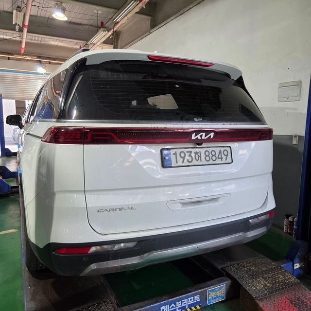 Kia Canival 2023 — inspection photo 2