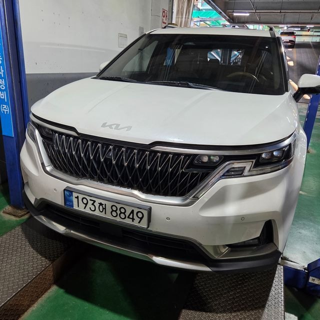Kia Canival 2023 — inspection photo 1