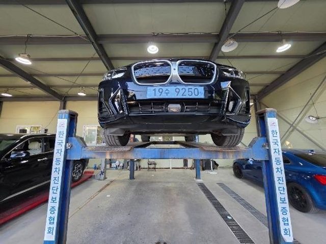 BMW iX3 2022 — inspection photo 1