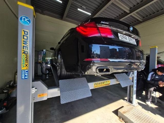 BMW 7-Series 2015 — inspection photo 2