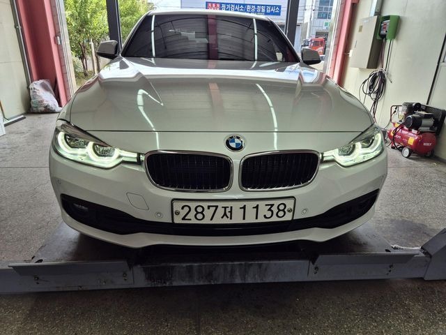 BMW 3-Series 2017 — inspection photo 1