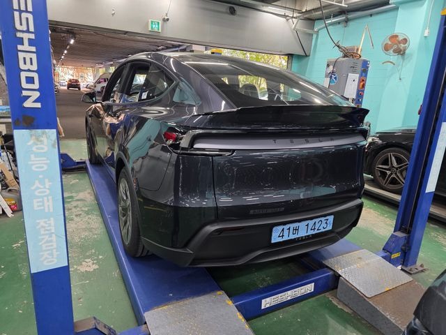 Tesla Model Y 2026 — inspection photo 2