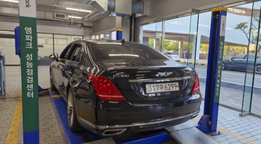 Genesis EQ900 2017 — inspection photo 2