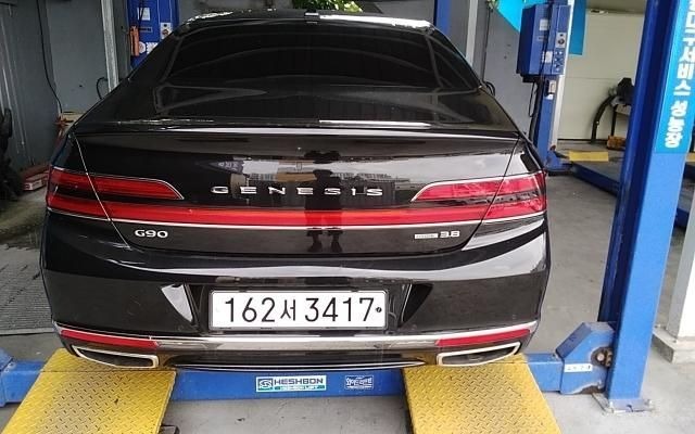 Genesis G90 2019 — inspection photo 2