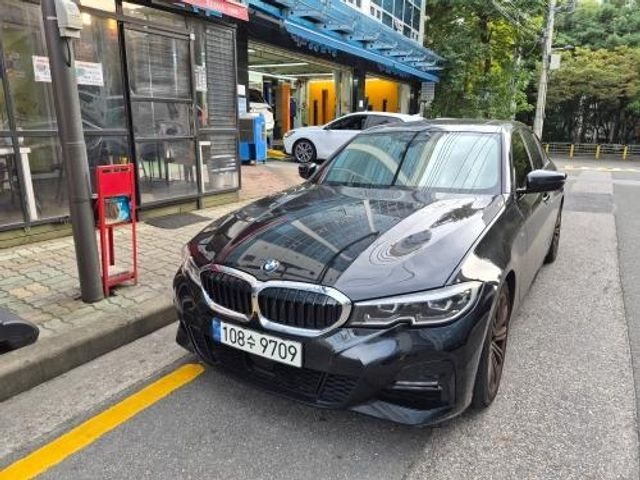 BMW 3-Series 2021 — inspection photo 1