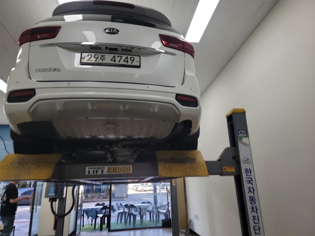 Kia Canival 2019 — inspection photo 2