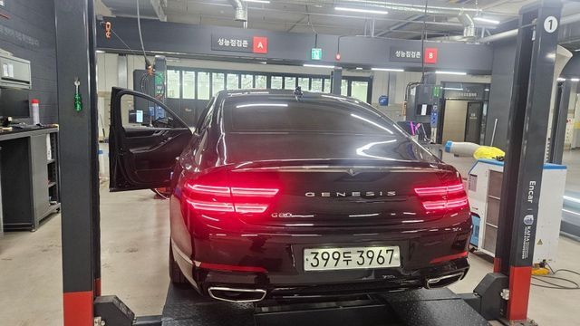 Genesis G80 2024 — inspection photo 2