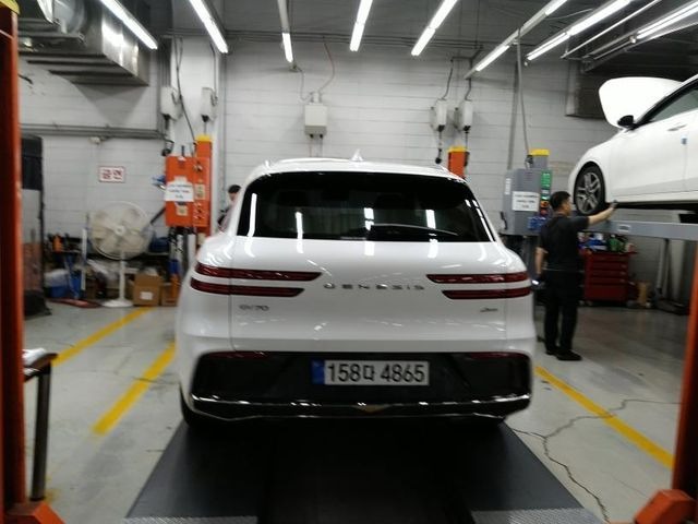 Genesis GV70 2025 — inspection photo 2