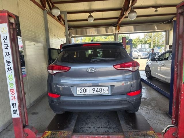 Hyundai Tucson 2016 — inspection photo 2