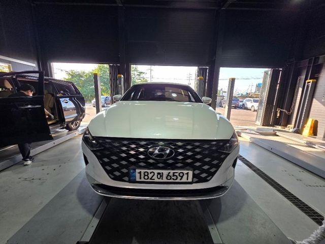 Hyundai Grandeur 2022 — inspection photo 1
