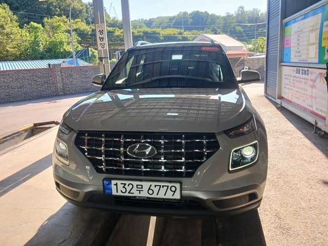 Hyundai Venue 2026 — inspection photo 1