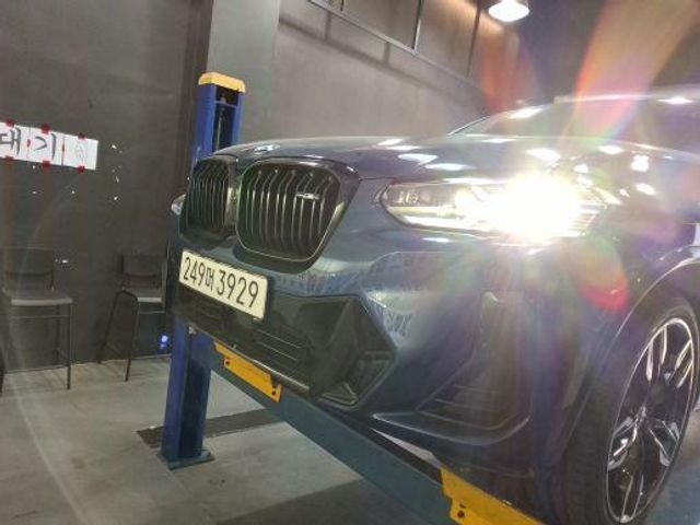 BMW X4 2025 — inspection photo 1