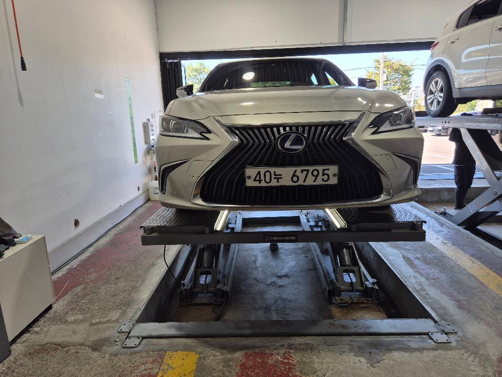 Lexus ES 2020 — inspection photo 1