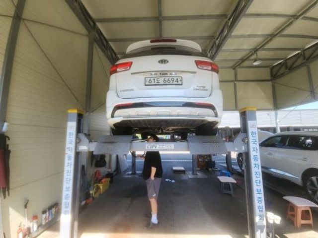 Kia Canival 2018 — inspection photo 2