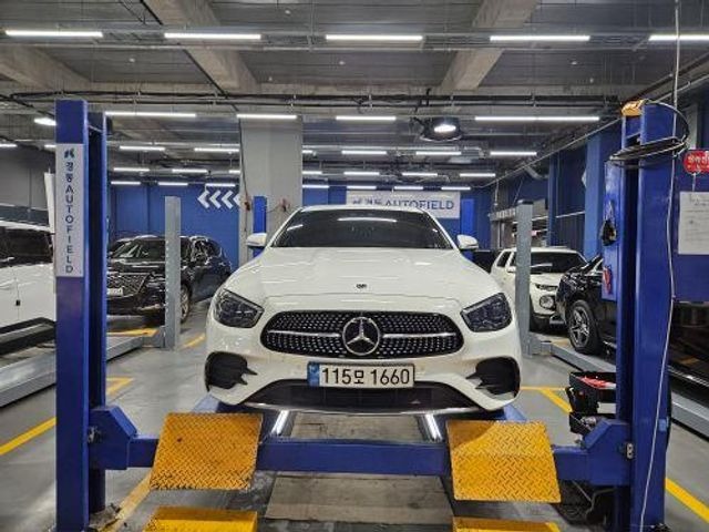 Mercedes-Benz E-Class 2022 — inspection photo 1