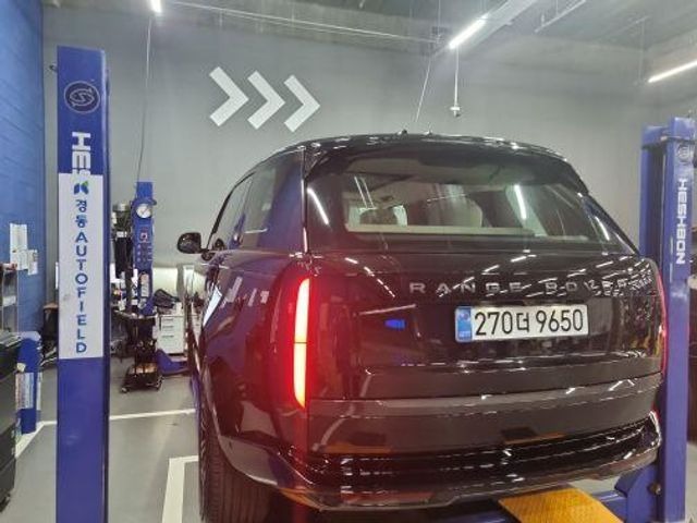 Land Rover Range Rover 2026 — inspection photo 2