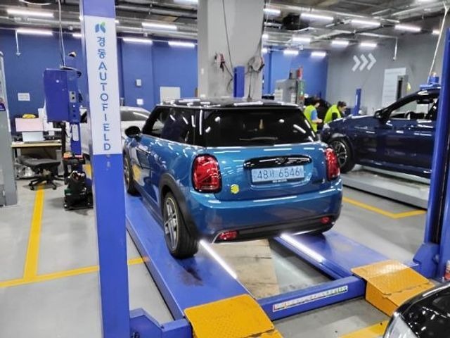 Mini Cooper 2024 — inspection photo 2