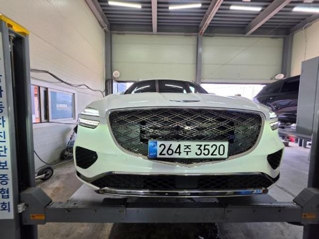 Genesis GV70 2025 — inspection photo 1