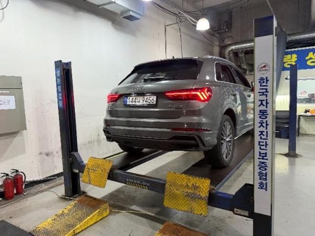 Audi Q3 2023 — inspection photo 2