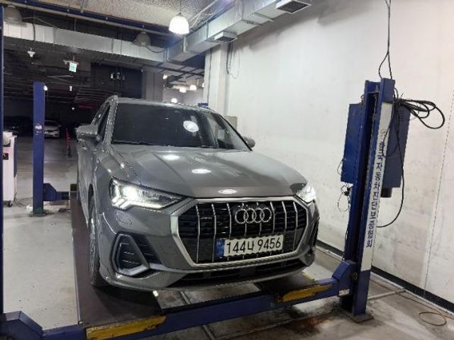 Audi Q3 2023 — inspection photo 1