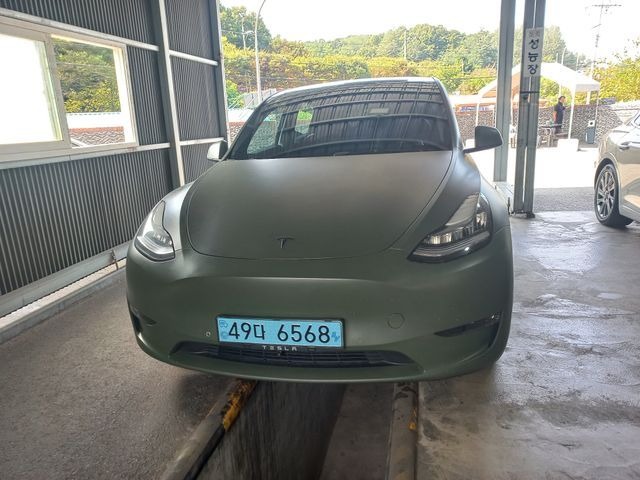 Tesla Model Y 2022 — inspection photo 1