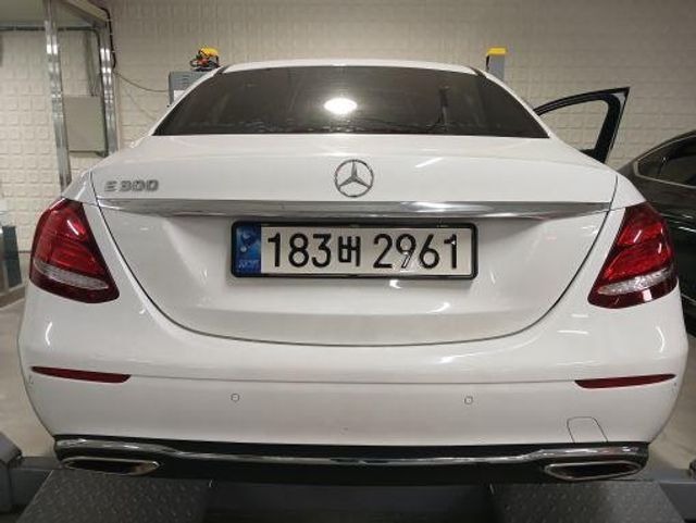 Mercedes-Benz E-Class 2018 — inspection photo 2