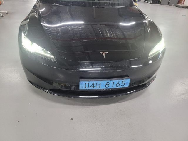 Tesla Model 3 2024 — inspection photo 1