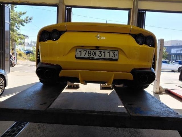 Ferrari 812 2020 — inspection photo 2