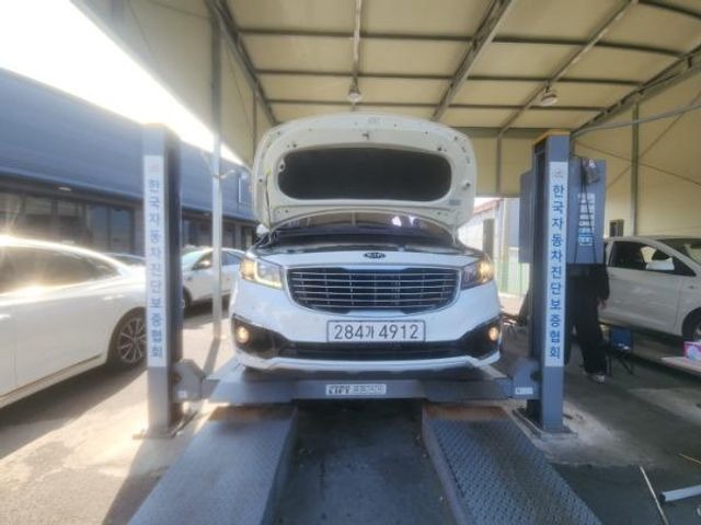 Kia Canival 2017 — inspection photo 1
