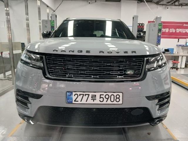 Land Rover Range Rover Velar 2026 — inspection photo 1