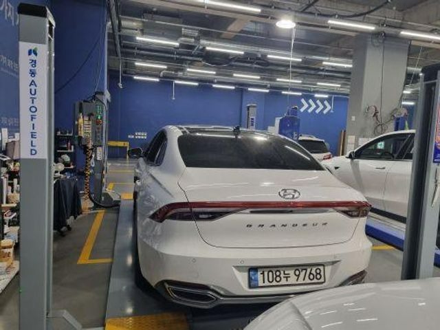 Hyundai Grandeur 2023 — inspection photo 2