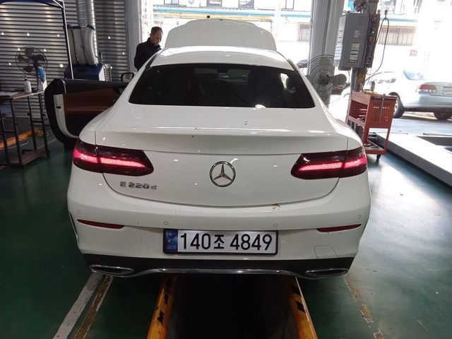 Mercedes-Benz E-Class 2019 — inspection photo 2