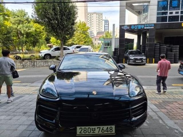 Porsche Cayenne 2020 — inspection photo 1