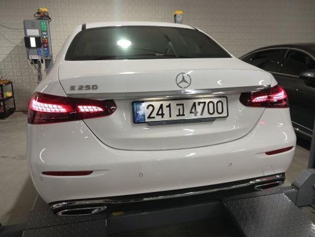 Mercedes-Benz E-Class 2022 — inspection photo 2