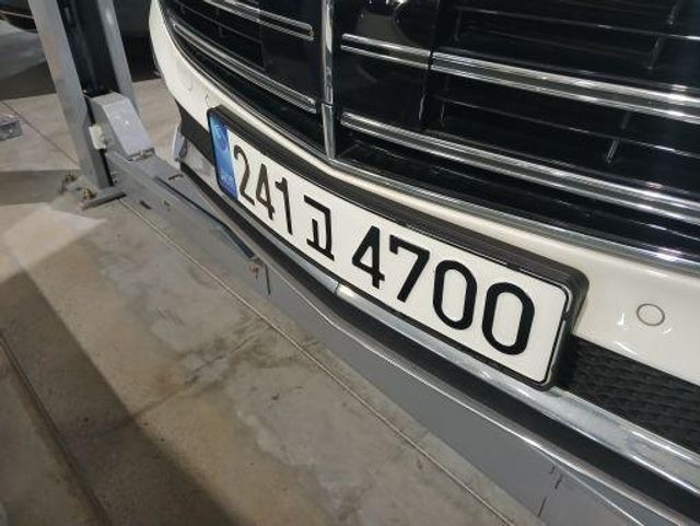 Mercedes-Benz E-Class 2022 — inspection photo 1