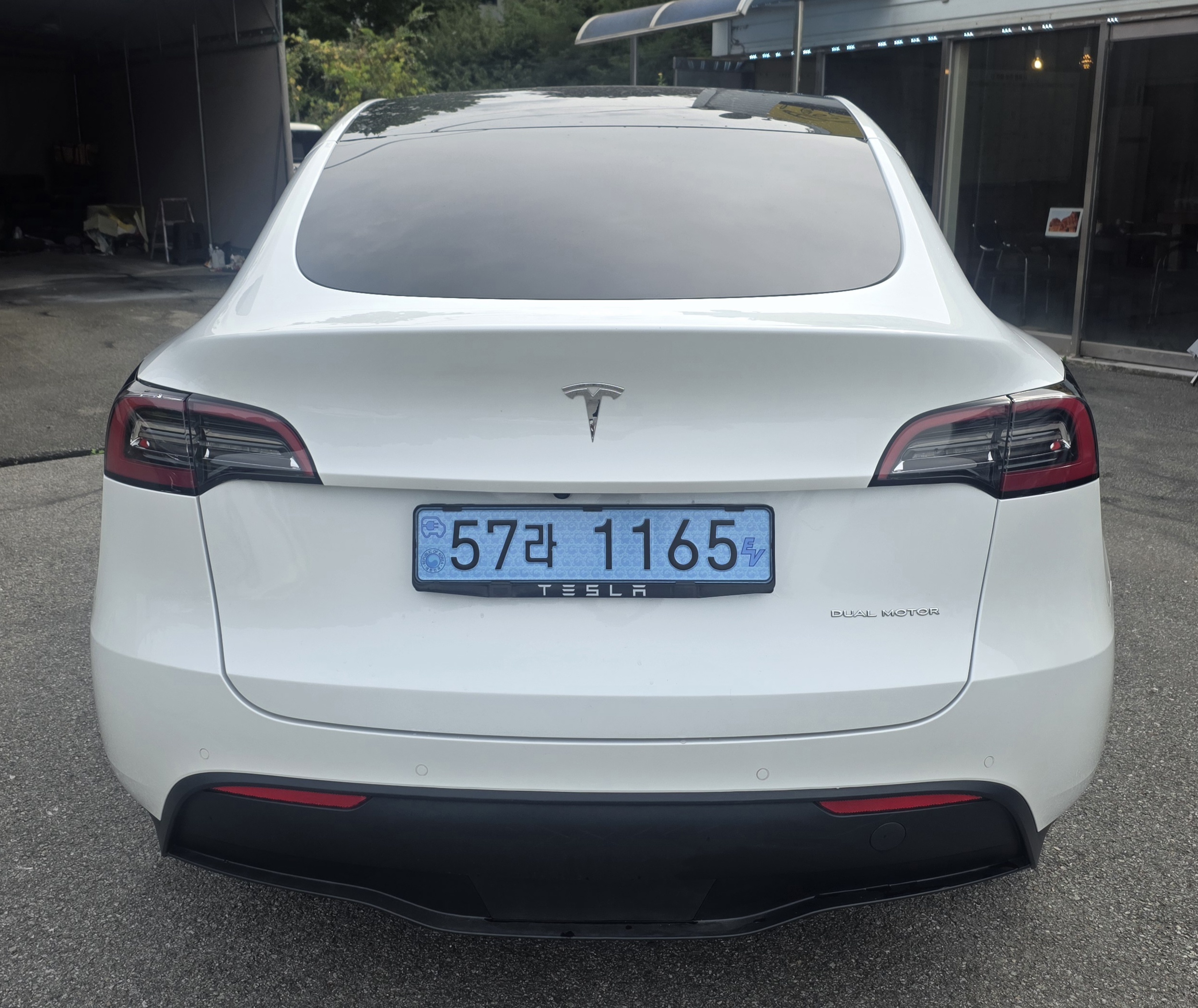 Tesla Model Y 2021 — inspection photo 2