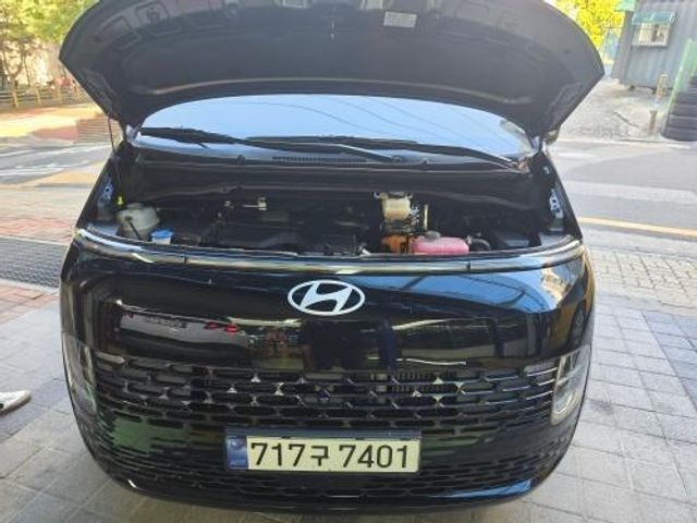 Hyundai Staria 2025 — inspection photo 1