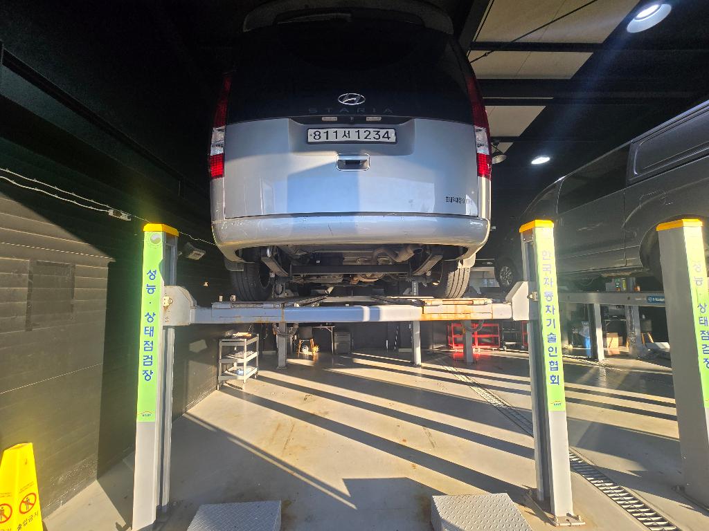 Hyundai Staria 2022 — inspection photo 2