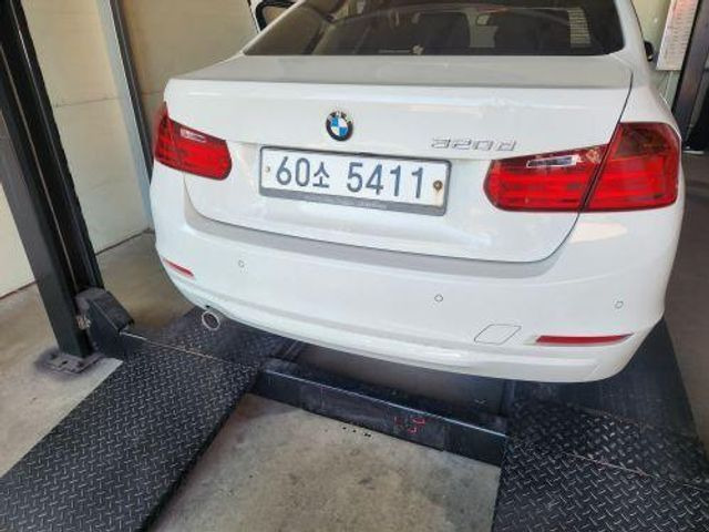 BMW 3-Series 2013 — inspection photo 2
