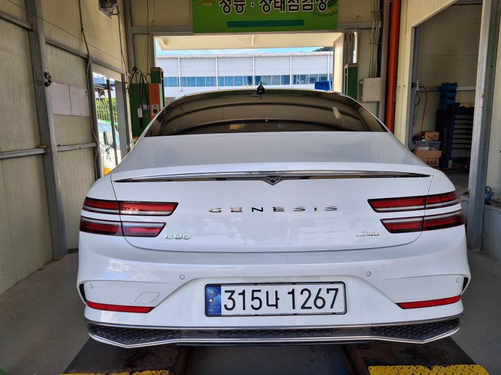 Genesis G80 2025 — inspection photo 2