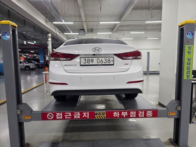 Hyundai AVANTE 2017 — inspection photo 2