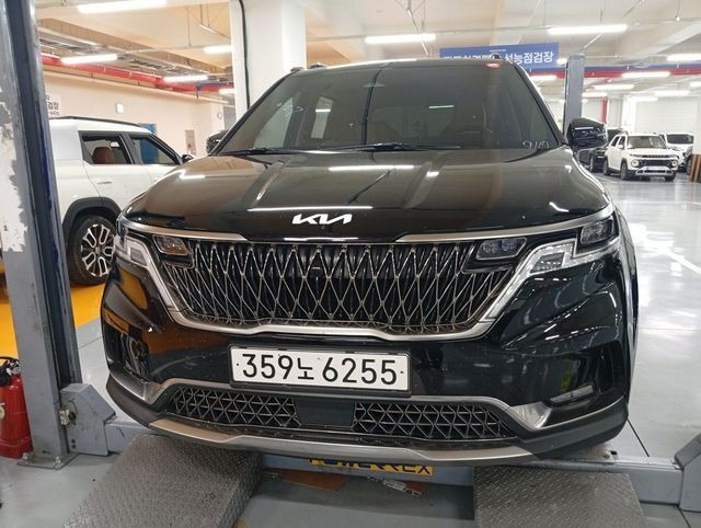 Kia Canival 2023 — inspection photo 1