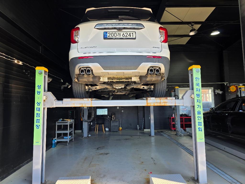 Ford Explorer 2021 — inspection photo 2