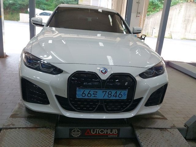BMW i4 2024 — inspection photo 1