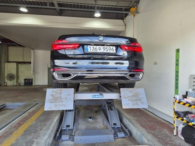 BMW 7-Series 2016 — inspection photo 2