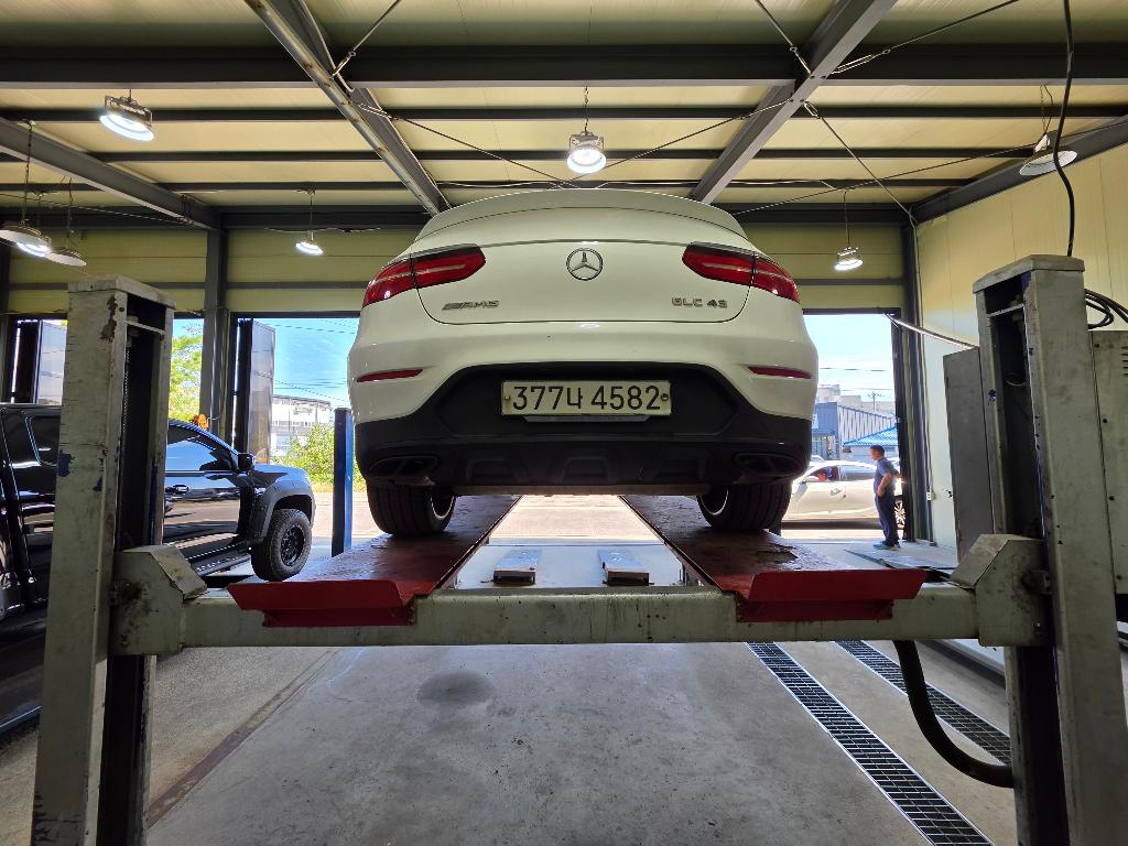 Mercedes-Benz GLC-Class 2019 — inspection photo 2