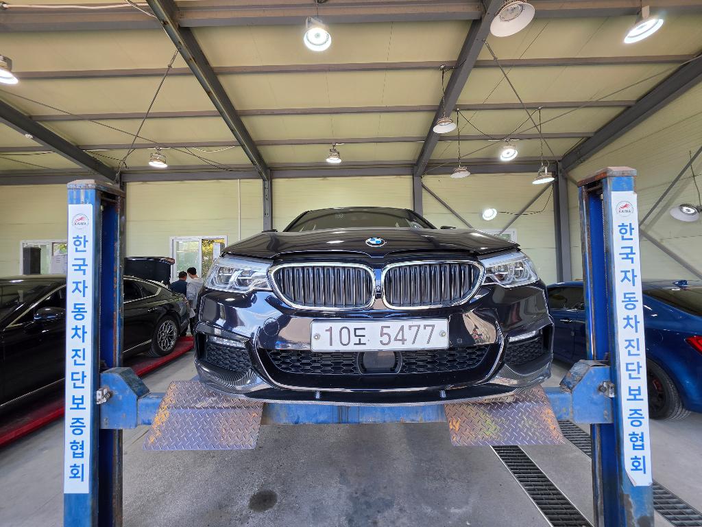 BMW 5-Series 2018 — inspection photo 1