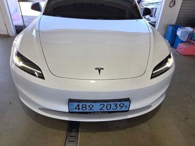 Tesla Model 3 2026 — inspection photo 1